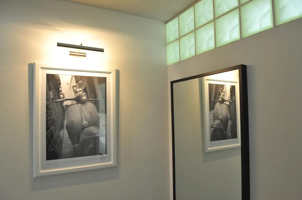 Gaudint Barcelona Suites 0*,  Spain